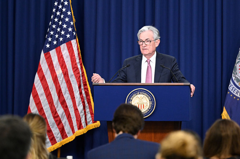 美國聯準會(Fed)主席鮑爾也將發表重要演說，牽動對未來利率政策的預期。   圖: 翻攝自 Board of Governors of the Federal Reserve System 臉書 (資料照)
