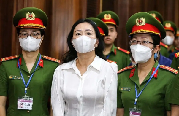 越南女首富張美蘭因涉及亞洲最大金融詐騙案，去年4月11日被判處死刑，現因刑法修正，改為無期徒刑。   圖 : 翻攝自視覺中國（資料照）