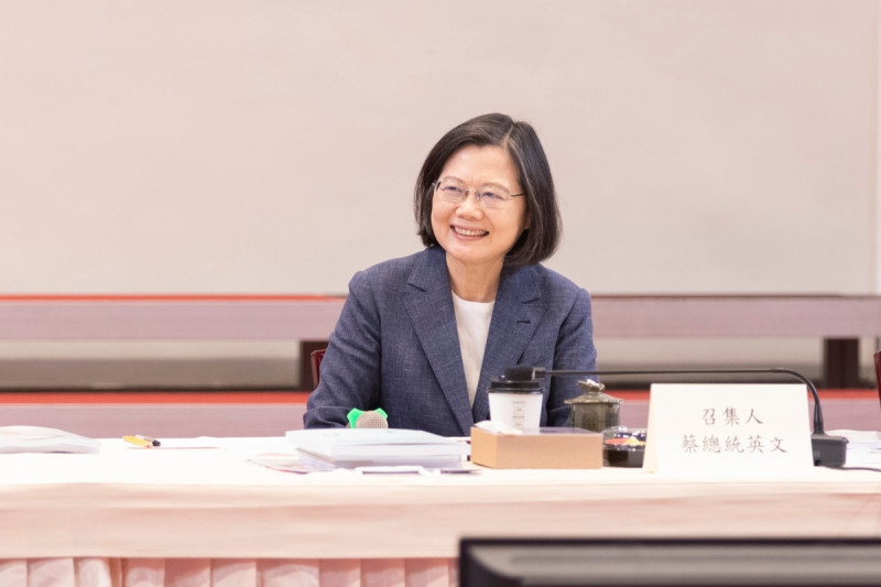 總統蔡英文任內主持總統府原住民族歷史正義與轉型正義委員會會議。 圖:總統府提供 總統蔡英文任內主持總統府原住民族歷史正義與轉型正義委員會會議。 圖:總統府提供